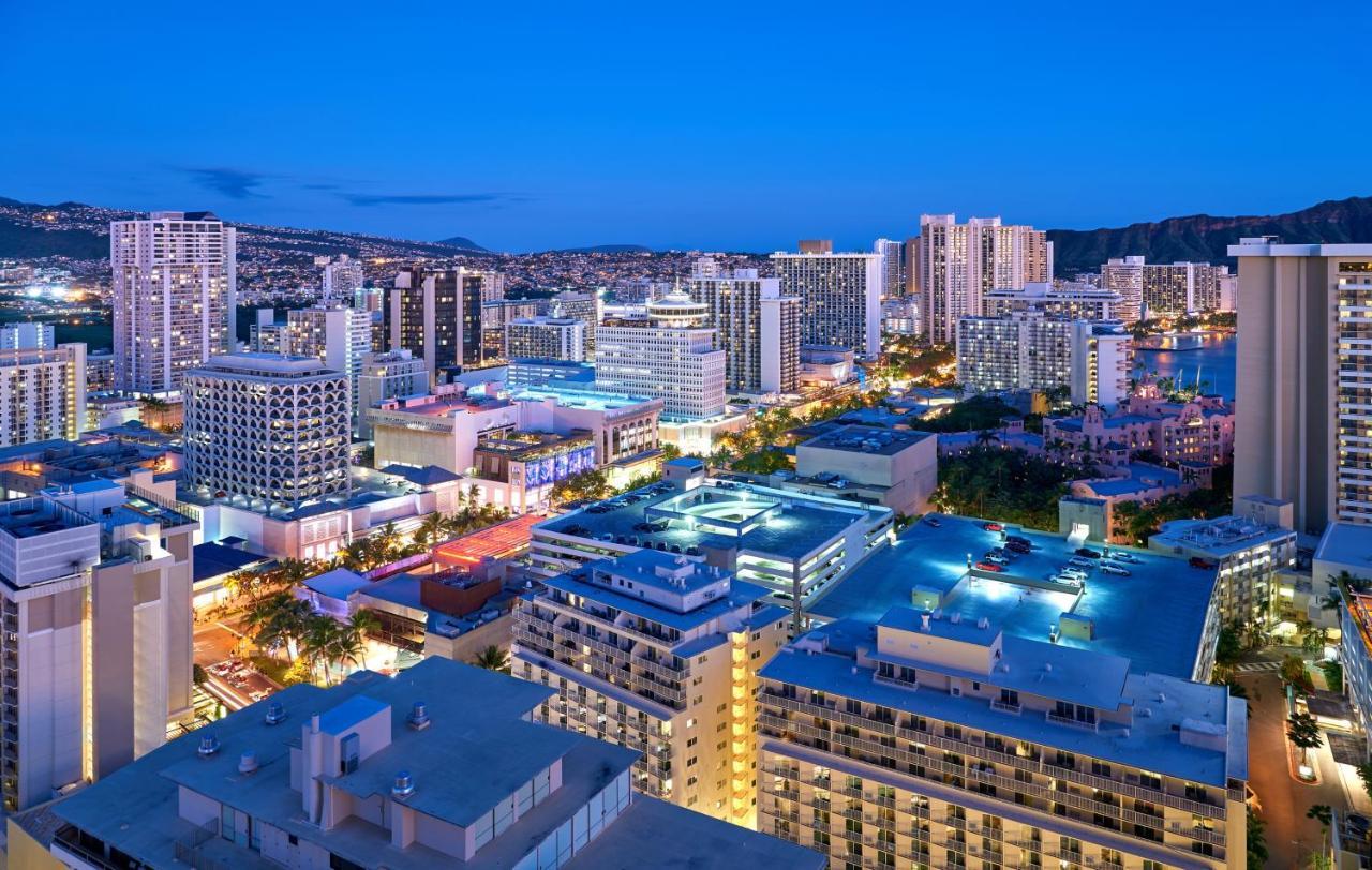 Aqua Palms Waikiki Ocean View Lanai Parking Included Apartment Honolulu Exterior photo